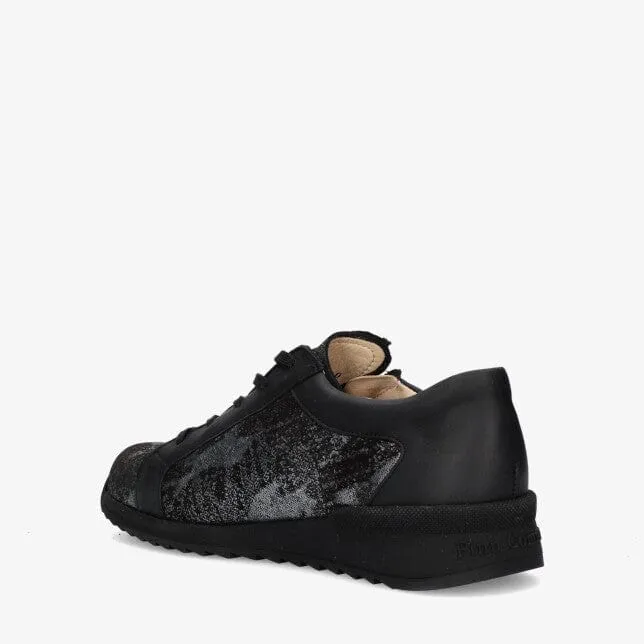 Finn Comfort Women's Barretos Sneakers- Nero Argento