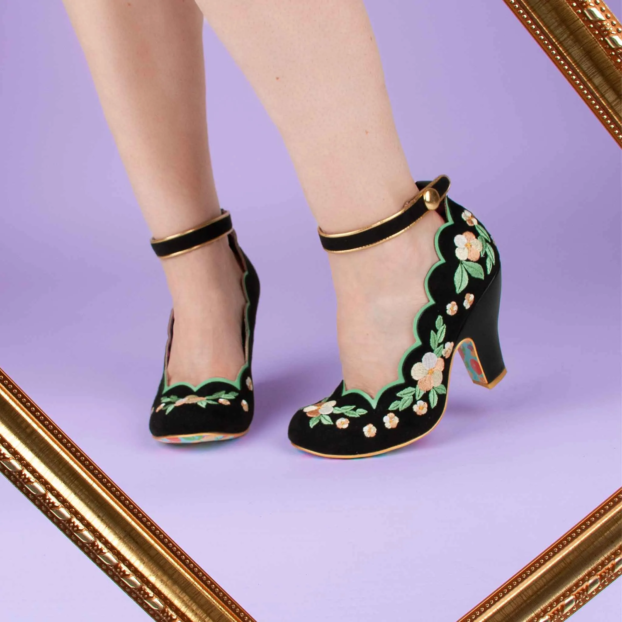 Fleur De Leaf