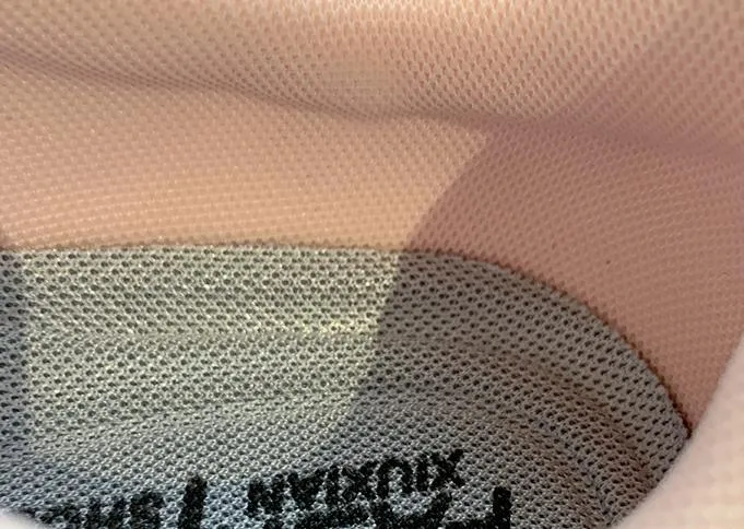Fly Weaving Comfortable Light Sneakers