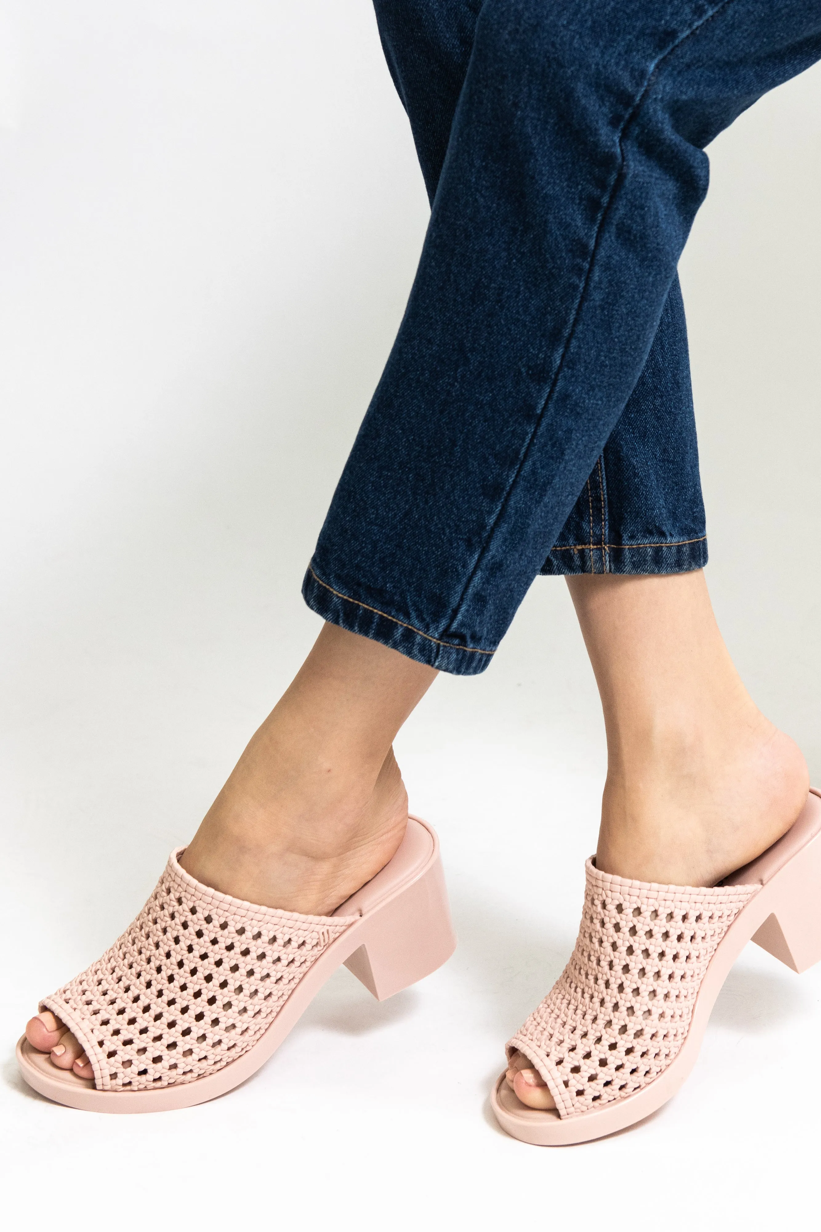 Melissa Mule II   Jason Wu