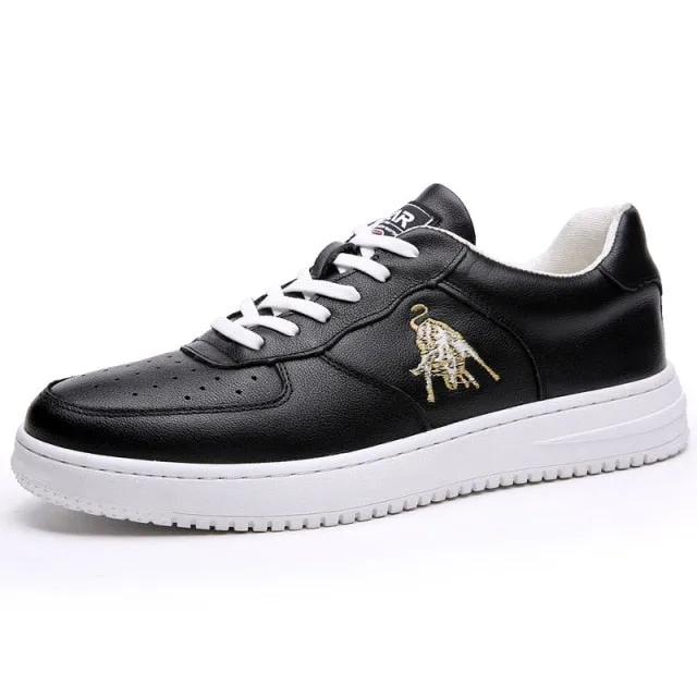 Men Casual Embroider Leisure Comfortable Flat Sneakers