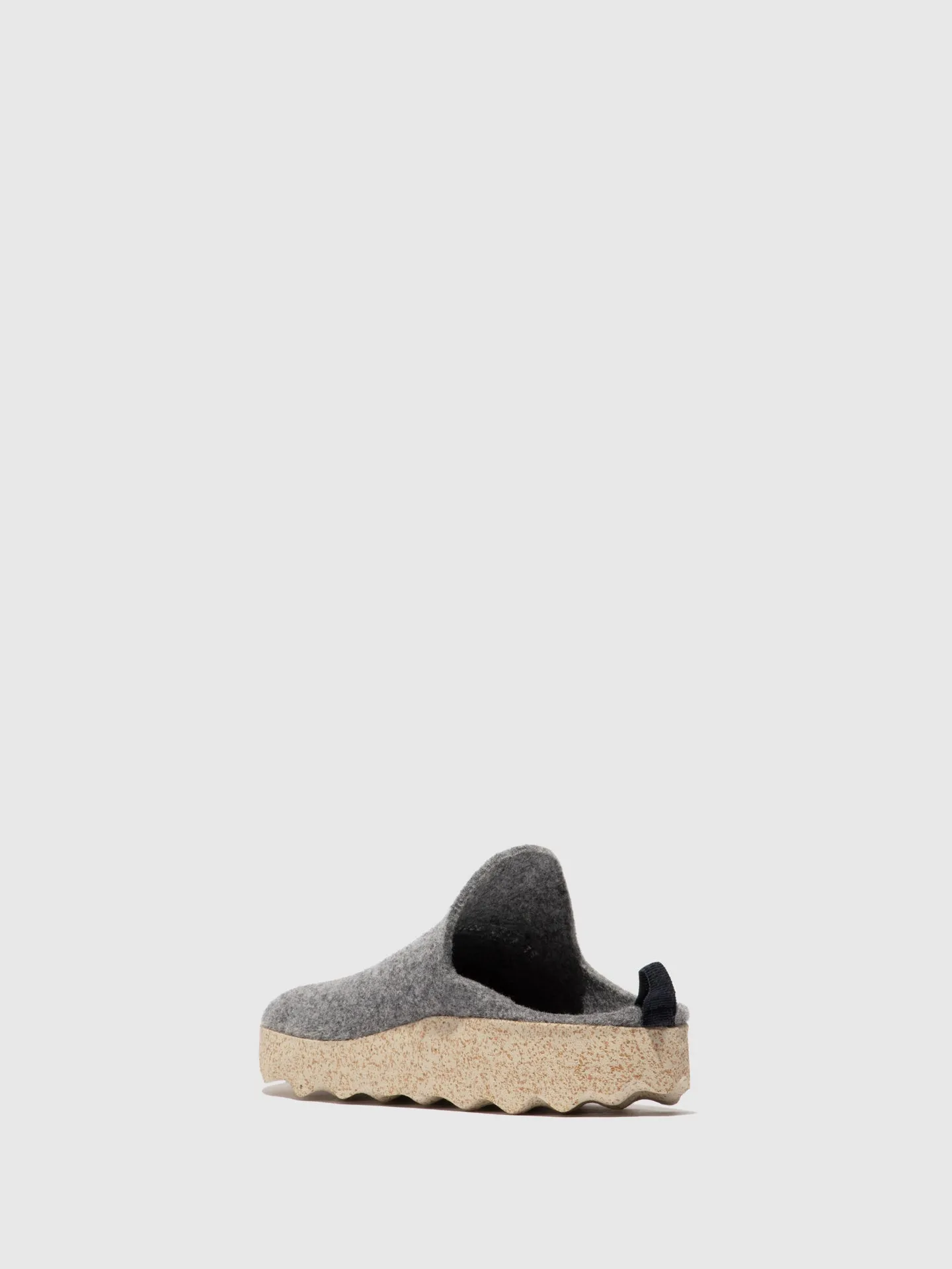 Round Toe Mules COME Concrete