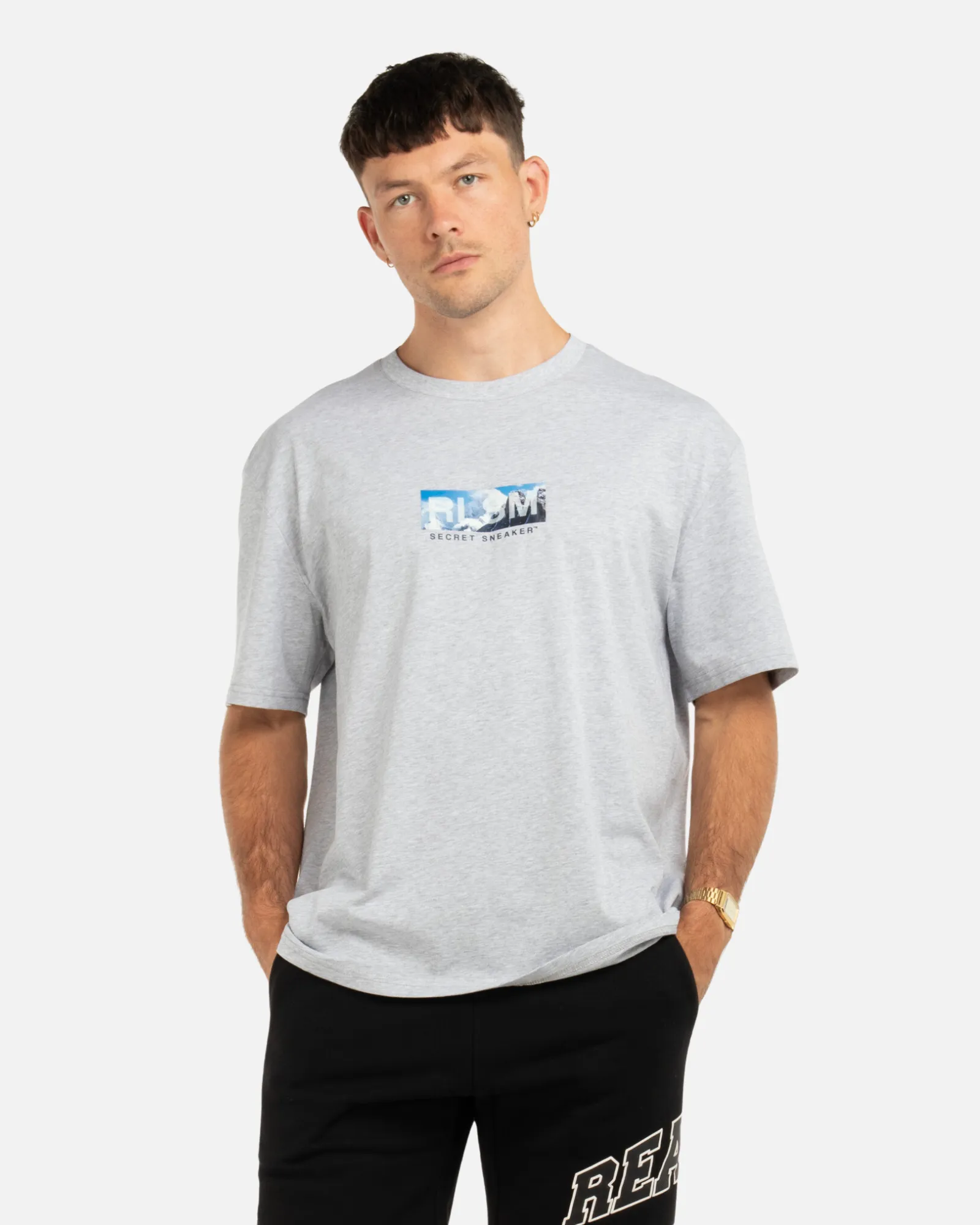 SSS REALISM BALTORO BOX LOGO TEE GREY