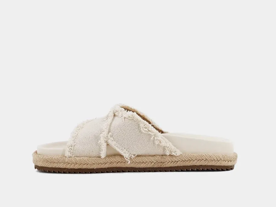 The Courtney Sandals Bone 7.5