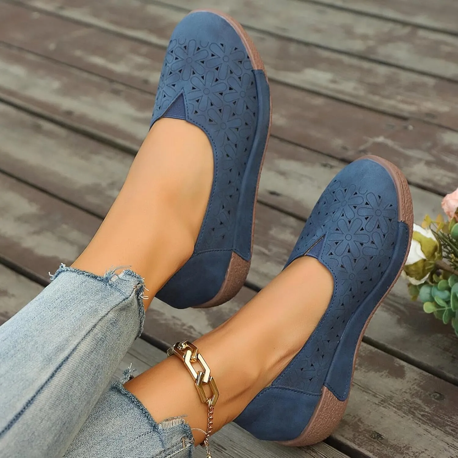 Women's Summer Sandals Large Size Hollow Out Flowers Single Shoes Comfortable One Foot Stirrups Soft Flat Shoes
